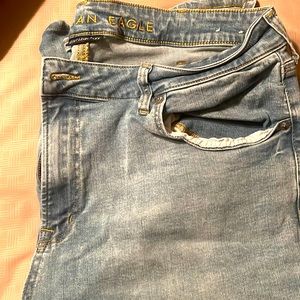 American Eagle Jean